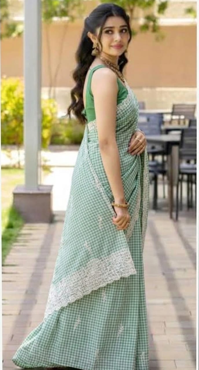 CHECKED SAREE WITH LACE